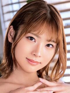 Kana Hiiragi