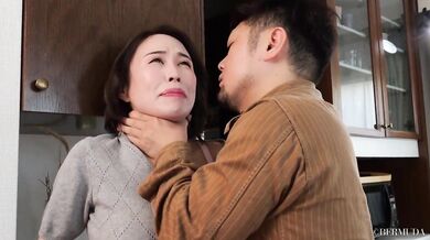DOA-077 Deep throat play that almost played me MOMONE - Momone