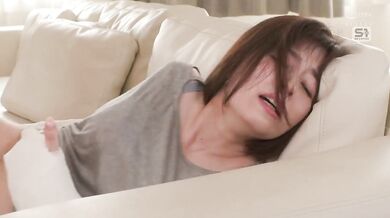 SONE-881 A story about a married woman with injured arms and legs who is cared for by her husband's younger brother with ulterior motives - Saki Okuda