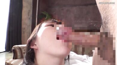 MOGI-047 Moe Momoe (provisional), A Perverted Naniwa Girl Who Can Go All The Way With An Erogenous Zone To The Back Of Her Throat "I Want You To Stick A Dick In My Throat..." A 147cm Petite Girl's Throat Orgasm Convulsions Deep Throating - Momoe Moe