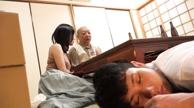 HYBR-007 Newlyweds The young wife next door is the husband and Akitsu Komachi