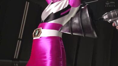 SPSC-056 Return of the Super Heroine 90s ~Beast Saint Sentai Seigaman: Seiga Pink is Targeted~ Kanna Shiraishi