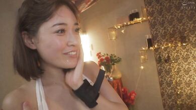 HUNBL-124 Masochistic Perverted Therapist With An Ecstatic Expression -
