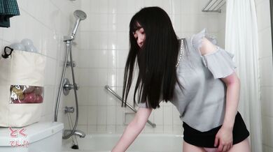 FC2-PPV-4761498 She has long black hair! She is very cute! She is a very cute and innocent girl!