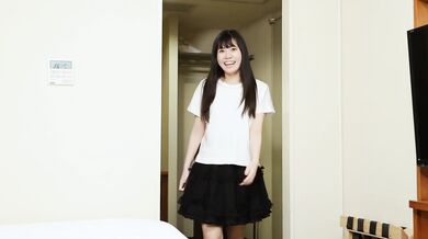 FC2-PPV-4768614 Exclusive 50% OFF!　She is a beautiful woman who loves to play in school swimsuits!