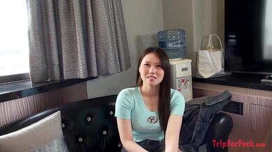 FC2-PPV-4699104 Natural Big Tits Amateur Gal! **'s** Body! She's naive and incredibly hot, so she happily took my creampie with a smile!