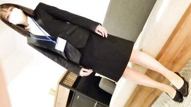 FC2-PPV-4593355 [Gesicht zu sehen] [Creampie] Tag zwei der Geschäftsreise mit der neuen Mitarbeiterin, die bei der Arbeit einen Fehler gemacht hat. Zu meiner Überraschung hat sie um einen Creampie gebeten, und ich habe es geschafft, sie gut zu trainieren.