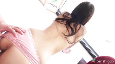 FC2-PPV-4575854 【无修正】 全身酥麻的南酱以潮吹高潮收场