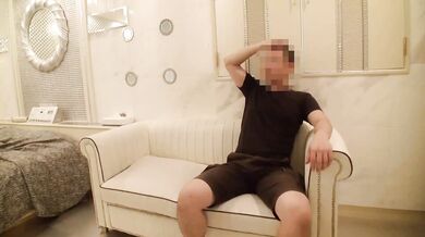 FC2-PPV-4567902 【무수정】 손놀림이 지나치게 에로한 멘에스 아가씨, 음란한 두툼한 백보지 보지를 드러내서, 삽입 촬영 중 사정해 버렸습니다