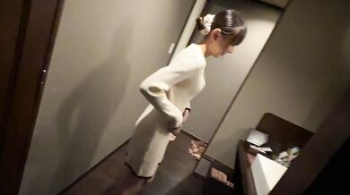 FC2-PPV-4553654 Kasumi-chan, 20 years old. Fox-faced, beautiful breasts, wholesome esthetician's intense handjob and blowjob, ending with raw creampie finish.