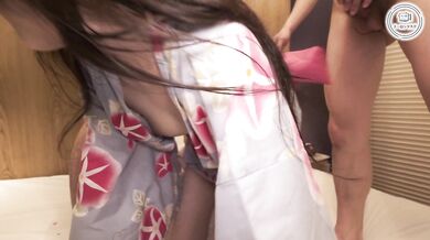 FC2-PPV-4541865 Exclusive Sale★Face Revealed★Amateur Comes Over to Do Naughty Things! Case #53: Great Figure, Lipsy Pussy is Erotic! Summer Yukata Super Erotic 3P - Fukuoka Beauty Yui-chan (21) [Bonus Included]