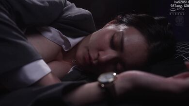 JUR-242 "I can't drink anymore..." Mary Tachibana, the female boss who was played to drink in her defenseless pantyhose