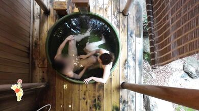 FC2-PPV-4454836 Exclusive Release [Private Shoot · Open-Air Bath × Non-Stop Sex] Raw Sex at a Hot Spring Inn with a "Seductive Wife with Erotic Breasts and Naughty Areolas"! Absolutely Incredible! A Secretly Super-Naughty Housewife Makes Her Debut!!