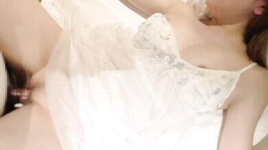 FC2-PPV-4404930 【18-Year-Old Angel】 Del Del Regal