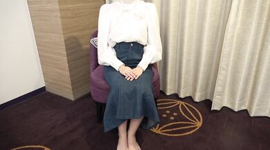 FC2-PPV-4376961: Pure white, beautiful G-cup breasts. A slender beauty and intelligent Japanese language teacher with a gravure-model-level body. A special tutoring session featuring two rounds of massive internal cumshots and a third round of massive fac