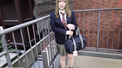FC2-PPV-4126864: Busty beauty exposes herself in a multi-unit apartment building, is seen by residents, then exposes herself again at a hotel
