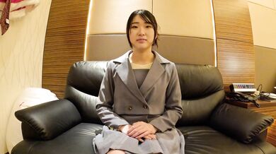 FC2-PPV-4089150 Yuki (19) gets creampied for the fourth time while wearing a Santa Claus costume; she makes him lick the vibrator inserted into her anus and then makes him suck it
