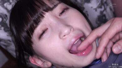 APNS-131 Kotone Fuyue, a bud of a beautiful girl in uniform who was obsessed with the desire to apply for exposure