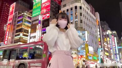 FC2-PPV-4868949 90% OFF! An Intimate Look at the Daily Life of a Slender Beauty I Met in Kabukicho! Cosplay Blowjob! And Even Raw Sex with a Creampie?!