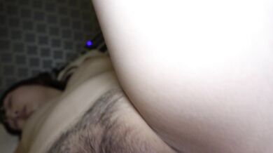 FC2-PPV-4820041 An 18-year-old innocent-looking beauty who just moved to Tokyo! !!! While she was at a loss over some trouble, I took her to a hotel and got to fuck her tight pussy as a thank-you—a miracle where she let me cum inside her on camera♡