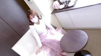 FC2-PPV-3784122 1本のおまけ動画あり【可愛いお*さんは好きですか？】 初動画の緊張しながらも思う存分エッチを愉しむえりかちゃん。初駅弁おっさんチンポ無重*ファックを満喫