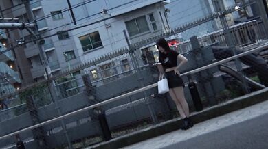 FC2-PPV-3645126 独占販売77%OFF!【無修正】 「**卒業の記念だよ」タトゥー入れ〇9歳の生意気p活ギャル。ナンパで連れ込み中出し！氷山みたいなメス穴を中年チンポで教訓、感度超抜群のマンコが何度も絶頂イキ。