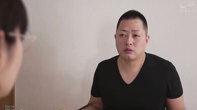 HOMA-166 Saya bertemu dengan pekerja pejabat yang polos, pendiam, dan pemalu itu di sebuah pesta minum syarikat dan membawanya pulang... dan dia berubah menjadi seorang yang cabul, mencapai orgasme dengan ekspresi gembira! Dia menguasai saya, berhenti seb