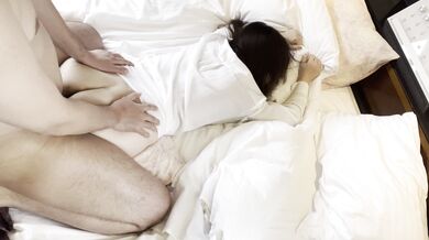FC2-PPV-3447565 *Morashi-Bonus verfügbar [Die verheiratete Nanami 1] Eine Mutter mit heller Haut, prallen Brüsten und einem großen Hintern! ︎ Wir haben Sex am Fenster vor der Schule meines Sohnes! ︎ Und es wird eine Ejakulation in die Vagina geben! ︎ „Zie