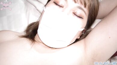 FC2-PPV-3423208 Selbstbewusste 20-Jährige ♡ Mein Blowjob und die Cowgirl-Stellung werden gelobt ♡ Das erste Mal Analsex mit so einer schlanken Muschi – ooooo, das ist der Hammer!