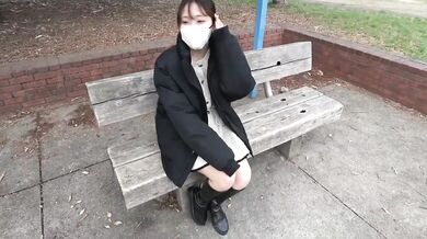 FC2-PPV-3231541 A girl I met in the countryside, R-chan, gave me a blowjob in the car right after we met. After a hard fuck through the gap in her panties, I came in her mouth.