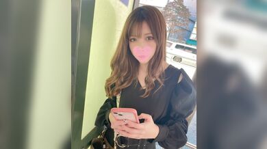 FC2-PPV-3176298 1-Week Limited Offer: 2,980 → 1,980 [Revenge] A cheating wife, enraged by a video she received, has public sex with a creampie right in front of her husband.