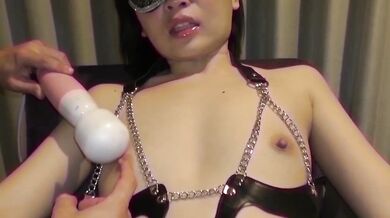 FC2-PPV-3171054 [Privatdreh, Gruppensex, 2 Creampies, doppelte Bonusinhalte] Eine schlanke Ehefrau, die ihren Frust auf ihren Ehemann mit zwei fremden Schwänzen abreagiert. Sie weinte unaufhörlich und sagte, sie wolle nie wieder in ihren gewöhnlichen Allt