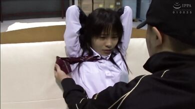GOJI-024 Beautiful girl in uniform is confined and restrained.