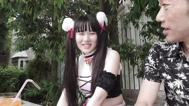 MUKC-086 Genuine virgin cosplayer AV debut: Suzuka Nishikata, the ideal virgin loss desired by a delusional girl