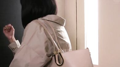 JUL-395 Pertemuan semula secara kebetulan dengan guru gangguan seksual semasa saya menjadi pelajar di Deriheru. Sejak hari itu, saya dijadikan haiwan peliharaan yang patuh ... Mahiro Ichiki