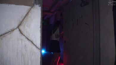 DVMM-066 Amateur Schulmädchen Herausforderungen! Der Nervenkitzel des Herzens! Flucht aus einem Spukhaus mit einem Geheimnis zu lösen! Umgeben von Geisterschwänzen, bekommen die Schulmädchen ihre Pussys nass vor Angst und sind mit schlürfendem Sperma bede