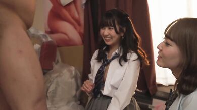 HUNTC-235 "Uncle! You won't feel lonely if you're with us, right?" Runaway girls with nowhere to go break into a garbage house! They live together with an uncle who lives there alone!