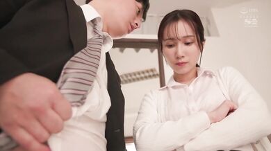 SONE-037 I get turned on when my beautiful sadistic boss treats me roughly! Then I'm embarrassed and made to cum. Minami Kojima