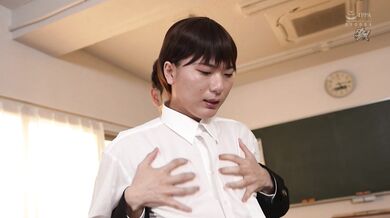 DASS-506 I was played to dress up as a girl, and my best friend found out that I was a boy. Ririka Kito - Kito Ririka