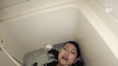IESM-056 Nagisa Himawari, an abnormal habit of a pervert who plays with a detained girl like a doll - Nagisa Sunflower