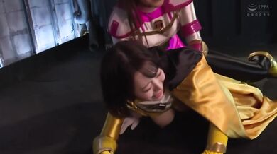 GIGP-046 [G1] Keisou Sentai Secure Ranger VS Saint Robber Sentai Fantoma Ranger 660 4 - Leila Fujii