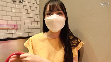 KUM-042 Rookie face best angel advent A beautiful girl with black hair slender awakens to de M!