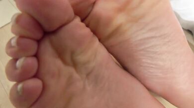 NEO-817 I want to lick the soles of beautiful women's feet until they're soft! Tsukihi Sara - Moon Princess Sara