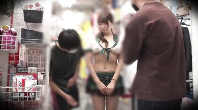 SDAM-067 A young lady who came to work at a part-time job thinking that it was an ordinary toy store was asked to work at an adult toy store in a disrespectful costume rather than being naked.