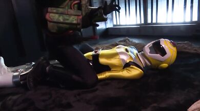 SPSB-064 Seikou Sentai Blitzman Yellow Blitz Sachika Akimoto 850 7