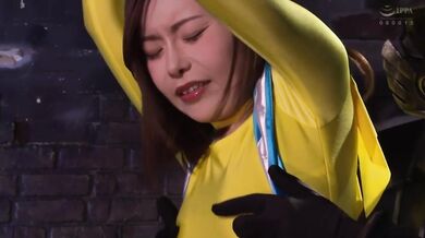 SPSB-064 Seikou Sentai Blitzman Yellow Blitz Sachika Akimoto 850 7