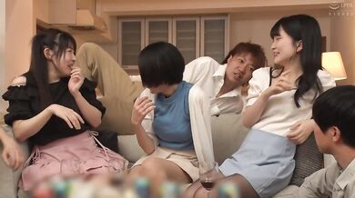 HUBLK-025 Is this an agreement? My college junior is offering her cute and easy-to-sex friend to my senior! But in the end, we can't have sex, so I shut her up with a strong slap and a big dick deep throat...