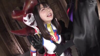 SPSB-071 Heroine's Breasts Intensive Attack Science Bird Soldier 855 1 - Yurikawa Masa